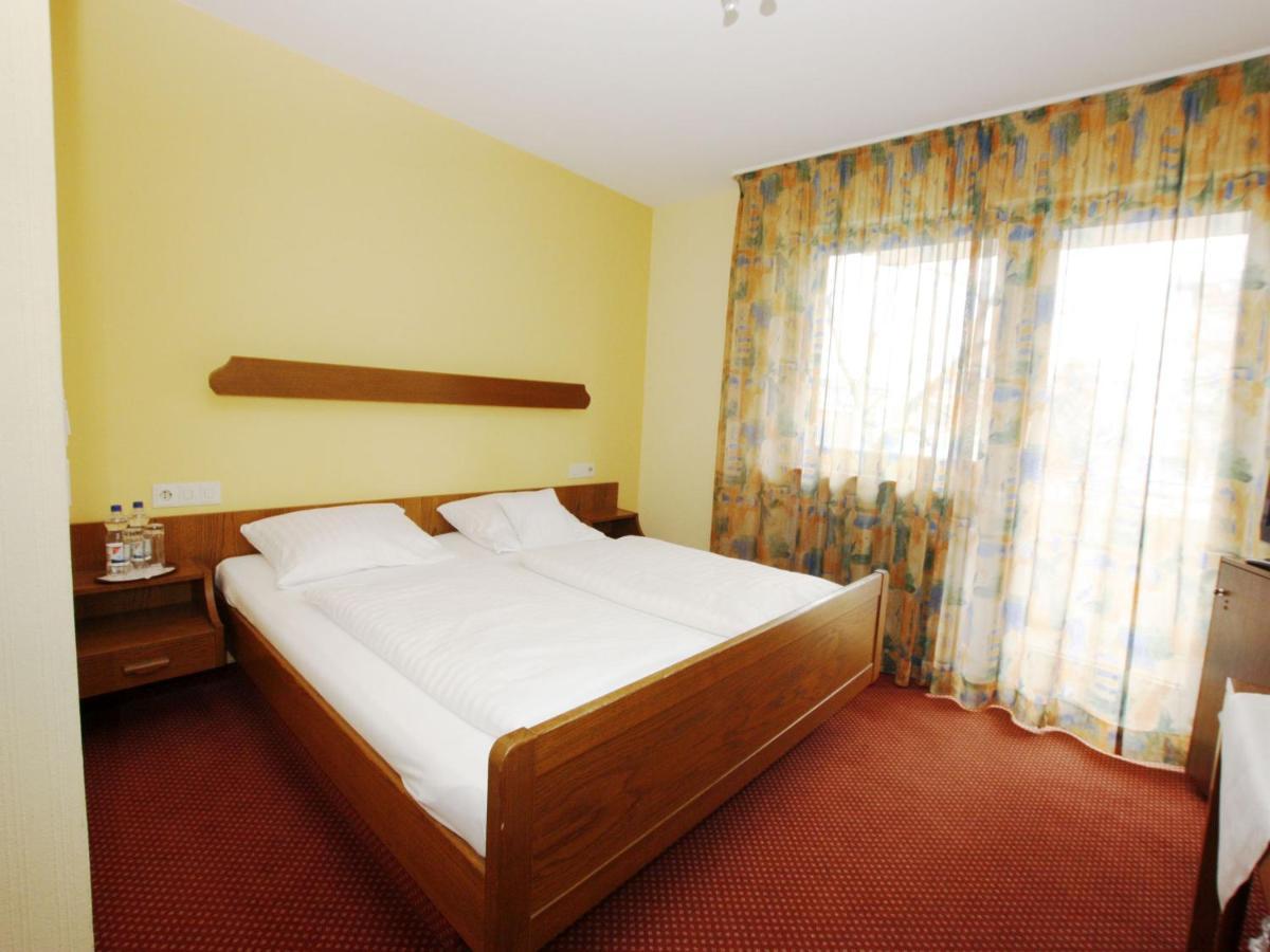 Hotel Baeren Garni Φράιμπουργκ Εξωτερικό φωτογραφία
